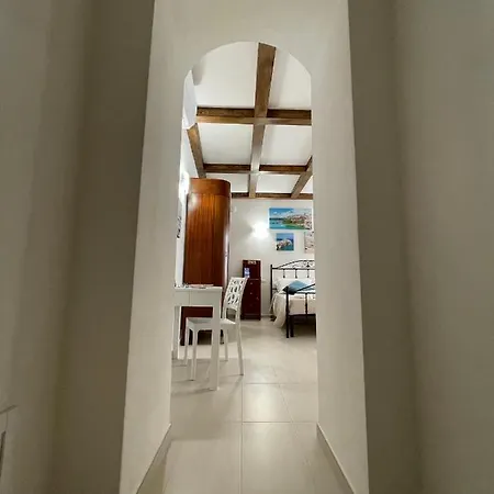 Casa Desimio Alojamento de Acomodação e Pequeno-almoço Vieste